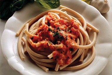 Image of spaghetti with vegetarian sauce.