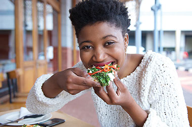 Women having lunch.
