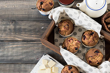 Muffins with cranberries and white chocolate.