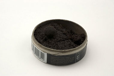 Image of smokeless tobacco.