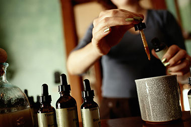 Image of using CAM safely. Image of using CAM safely.